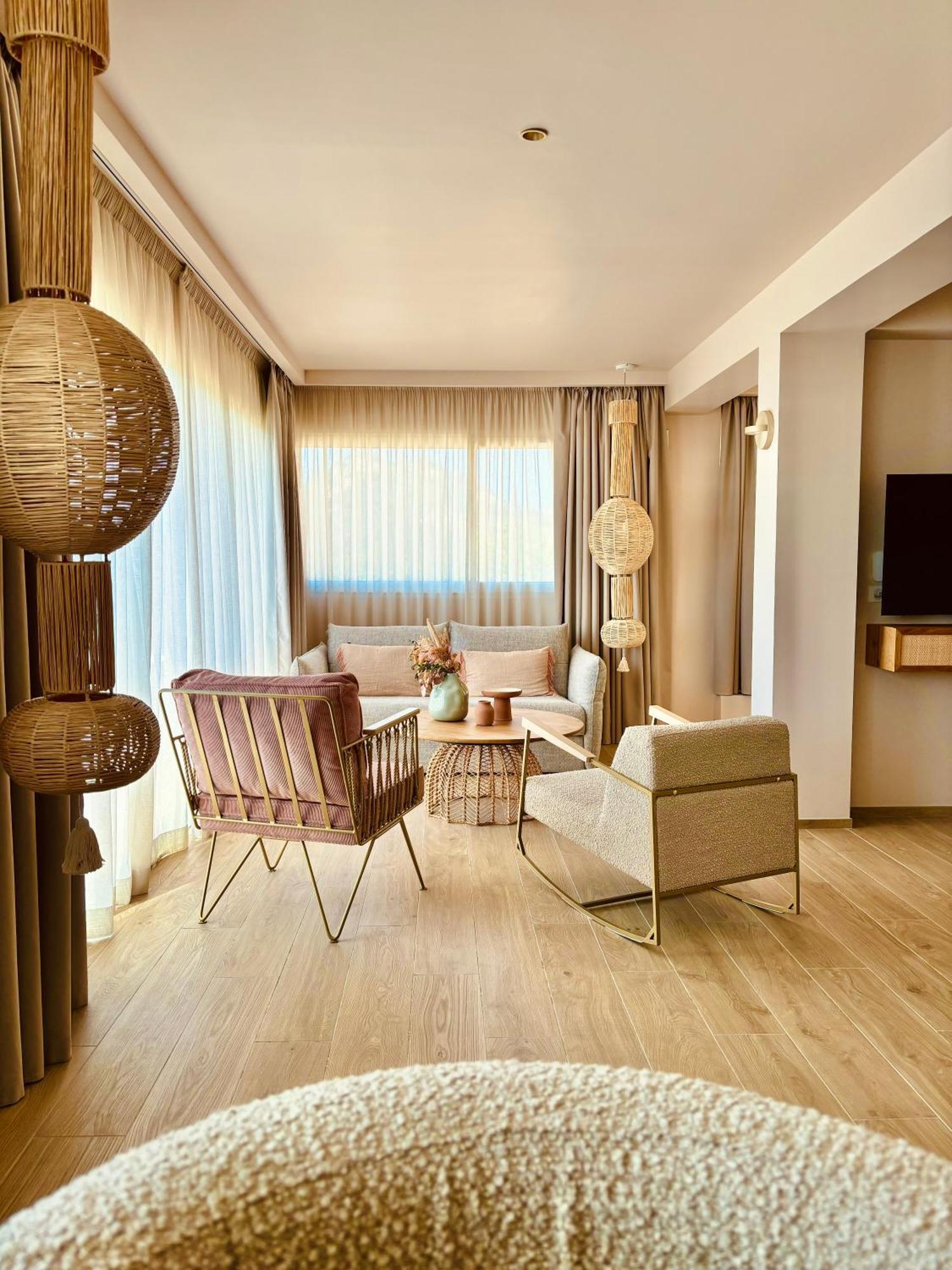 Hotel Riva Beach Porto-Vecchio  Buitenkant foto